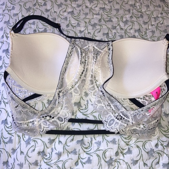 2 for $25 La Senza beige bra 32C - Picture 4 of 8